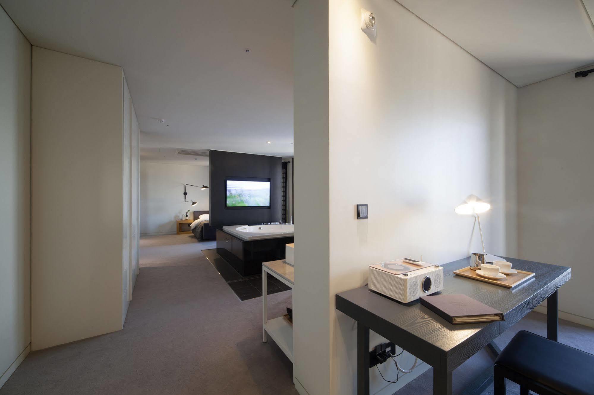 Hotel Lacky Daejeon Eksteriør billede